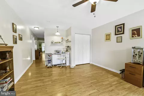 Entry Way - 4483 Willow Tree Dr, Middletown, MD 21769 photo 4 of 8