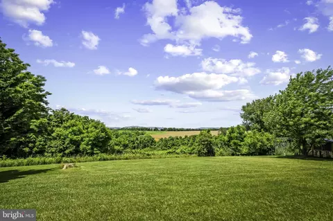 Exterior - 4483 Willow Tree Dr, Middletown, MD 21769 photo 10 of 10
