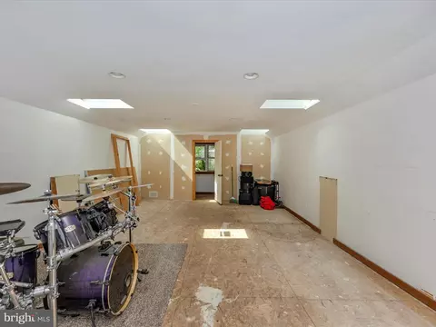 8051 Old Receiver Rd, Frederick, MD 21702 photo 53