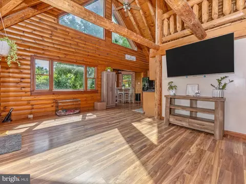 8051 Old Receiver Rd, Frederick, MD 21702 photo 4