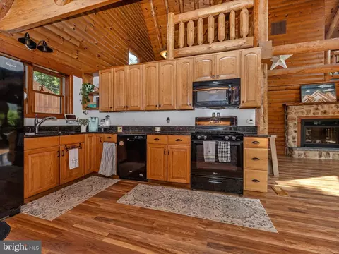 8051 Old Receiver Rd, Frederick, MD 21702 photo 9