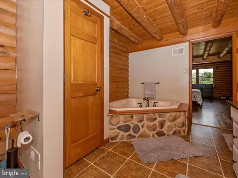 8051 Old Receiver Rd, Frederick, MD 21702 photo 19