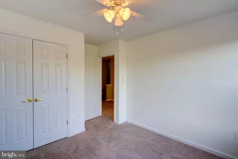 Bedroom - 6111 Pine Crest Ln, Frederick, MD 21701 photo 4 of 4
