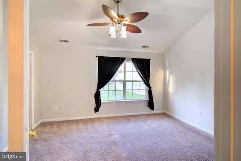 Entry Way - 6111 Pine Crest Ln, Frederick, MD 21701 photo 3 of 4