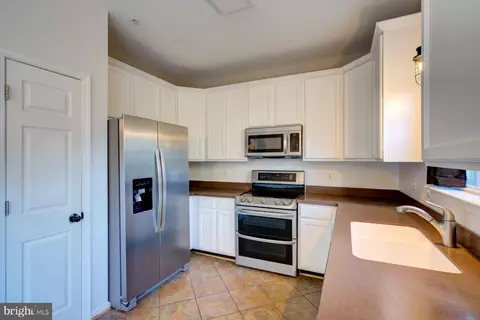 Kitchen - 6111 Pine Crest Ln, Frederick, MD 21701 photo 2 of 3