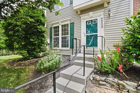 2009 Sumner Dr, Frederick, MD 21702 photo 3