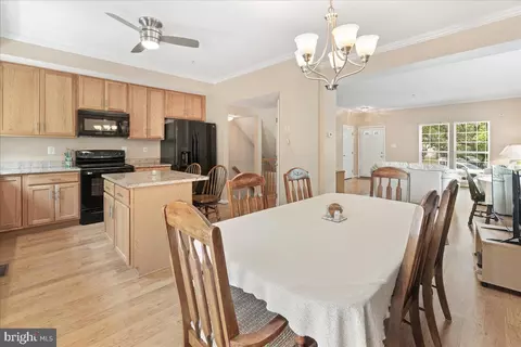 2009 Sumner Dr, Frederick, MD 21702 photo 10