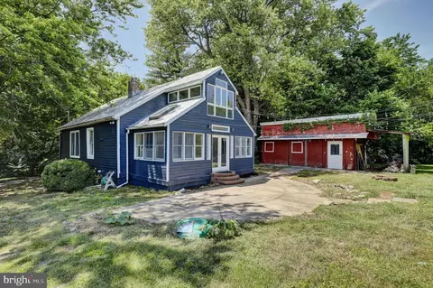 5052 Doubs Rd, Adamstown, MD 21710