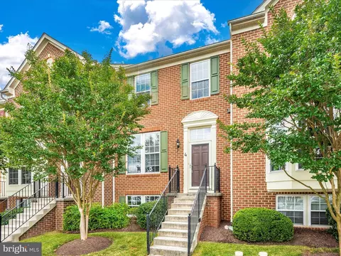 4 Smokehouse Cir, Middletown, MD 21769