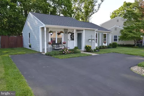 1727 Dogwood Dr, Frederick, MD 21701