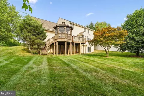 Exterior - 4962 Farringdon Ct, Frederick, MD 21703 photo 8 of 10