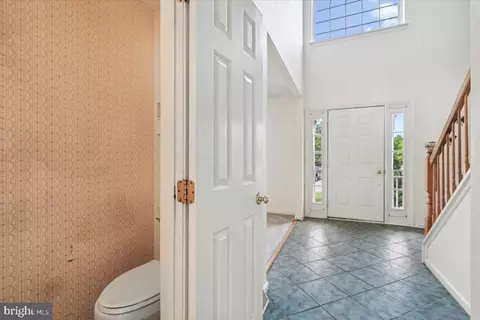 Entry Way - 4962 Farringdon Ct, Frederick, MD 21703 photo 2 of 7