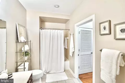Bath - 35 E All Saints St #117, Frederick, MD 21701 photo 1 of 2