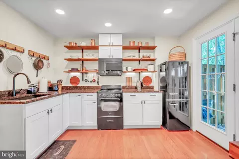 Kitchen - 3822 Addison Woods Rd, Frederick, MD 21704 photo 3 of 8