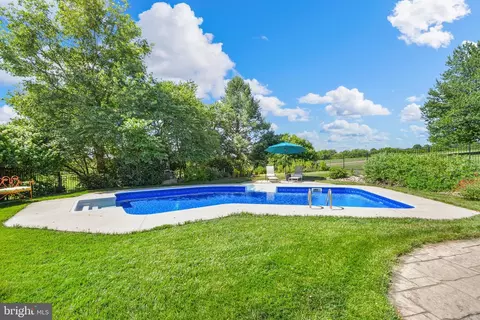 Exterior - 3027 Marker Rd, Middletown, MD 21769 photo 17 of 27