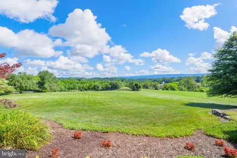 Exterior - 3027 Marker Rd, Middletown, MD 21769 photo 5 of 27