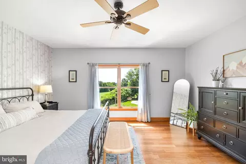 Bedroom - 3027 Marker Rd, Middletown, MD 21769 photo 2 of 6