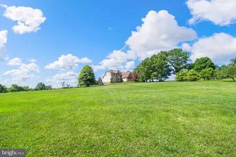 Exterior - 3027 Marker Rd, Middletown, MD 21769 photo 6 of 27