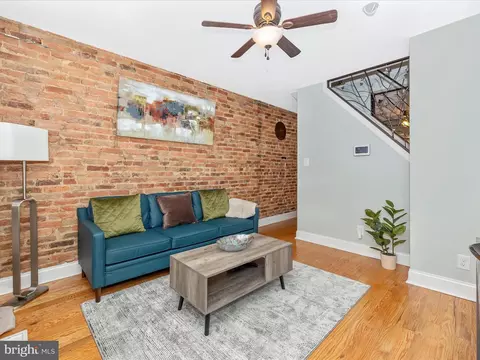 Living - 252 E 7th St E, Frederick, MD 21701 photo 1 of 3