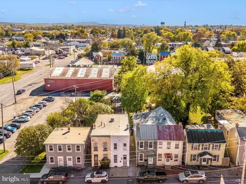 View/Area - 252 E 7th St E, Frederick, MD 21701 photo 1 of 1