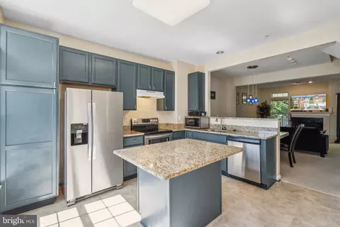 Kitchen - 515 Eisenhower Dr, Frederick, MD 21703 photo 1 of 3