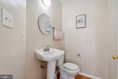 Other - 515 Eisenhower Dr, Frederick, MD 21703 photo 3 of 4