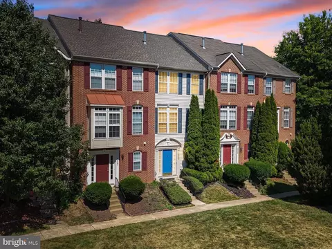 515 Eisenhower Dr, Frederick, MD 21703
