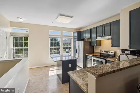 Kitchen - 515 Eisenhower Dr, Frederick, MD 21703 photo 3 of 3