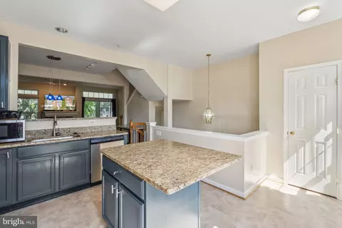 Kitchen - 515 Eisenhower Dr, Frederick, MD 21703 photo 2 of 3