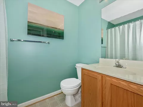 Bath - 9070 Harris Pl, Frederick, MD 21704 photo 4 of 5