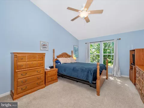 Bedroom - 9070 Harris Pl, Frederick, MD 21704 photo 1 of 5