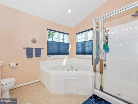 Bath - 9070 Harris Pl, Frederick, MD 21704 photo 3 of 5