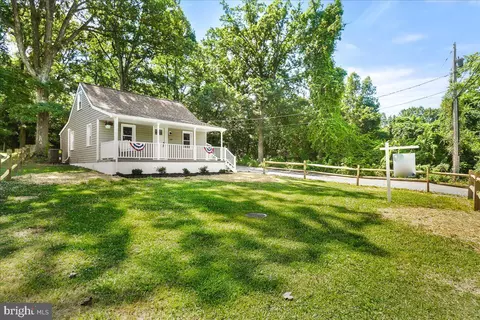 6111 Quinn Rd, Frederick, MD 21701