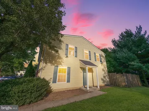 588 Cotswold Ct, Frederick, MD 21703