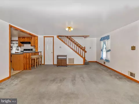 4202 Lime Kiln Rd, Frederick, MD 21703 photo 5