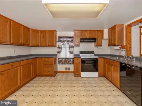 4202 Lime Kiln Rd, Frederick, MD 21703 photo 18