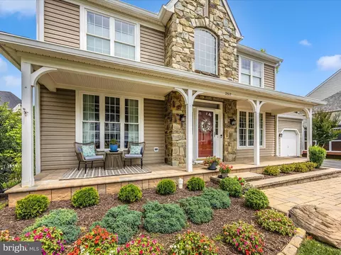 Exterior - 2517 Bear Den Rd, Frederick, MD 21701 photo 5 of 20
