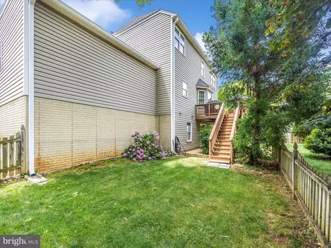 Exterior - 2517 Bear Den Rd, Frederick, MD 21701 photo 12 of 20