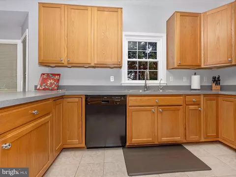 Kitchen - 2517 Bear Den Rd, Frederick, MD 21701 photo 2 of 5