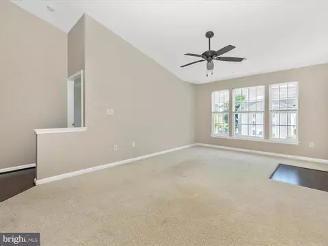 Living - 500 Bradley Ct #4J, Frederick, MD 21703 photo 4 of 9
