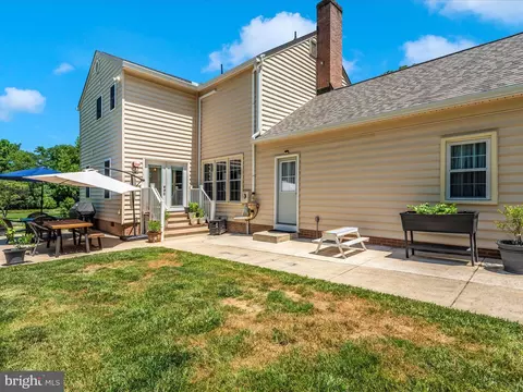 Exterior - 5508 Corral Ln, Frederick, MD 21703 photo 4 of 12