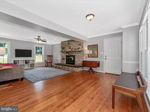 Living - 5508 Corral Ln, Frederick, MD 21703 photo 2 of 4