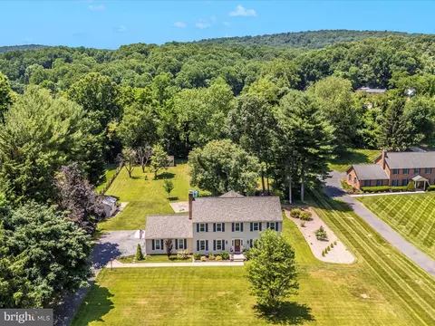 5508 Corral Ln, Frederick, MD 21703