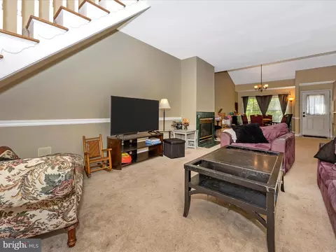 106 Butler Dr, Frederick, MD 21702 photo 6