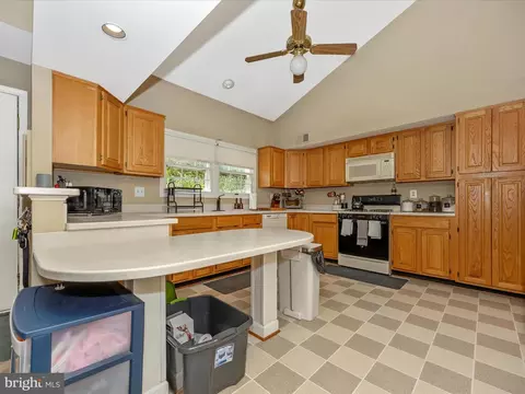 106 Butler Dr, Frederick, MD 21702 photo 18