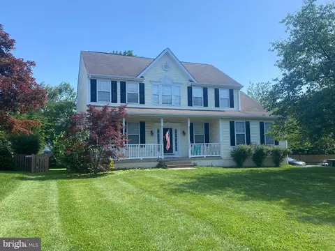 Exterior - 1942 Timber Grove Rd, Frederick, MD 21702 photo 5 of 16
