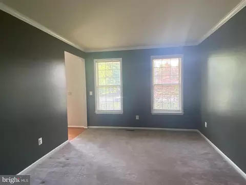 Living - 1942 Timber Grove Rd, Frederick, MD 21702 photo 5 of 11