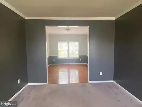 Living - 1942 Timber Grove Rd, Frederick, MD 21702 photo 4 of 11