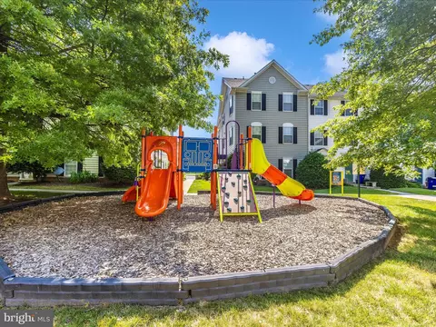 Exterior - 2127 Bristol Dr #27, Frederick, MD 21702 photo 11 of 14