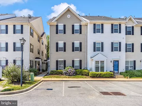 Exterior - 2127 Bristol Dr #27, Frederick, MD 21702 photo 5 of 14
